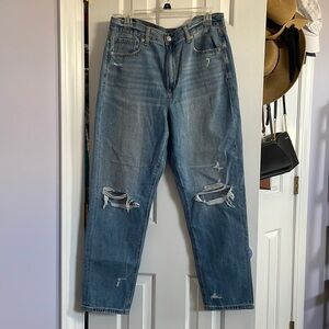 American Eagle distressed jeans